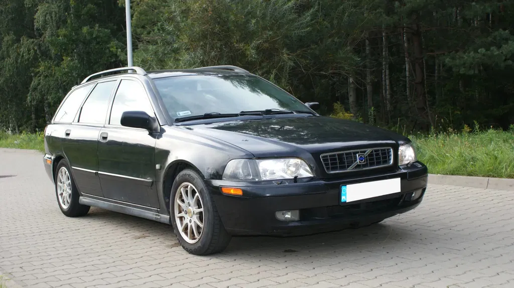 Zdjęcie: 2004 Volvo V40