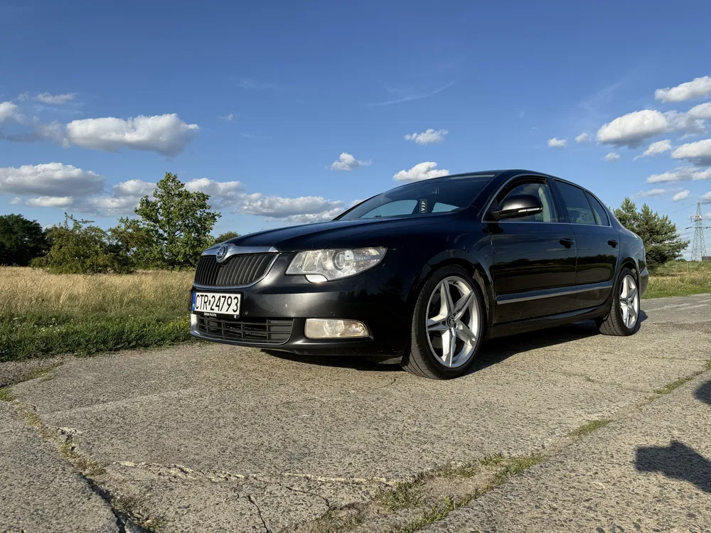 Zdjęcie: 2010 Skoda Superb