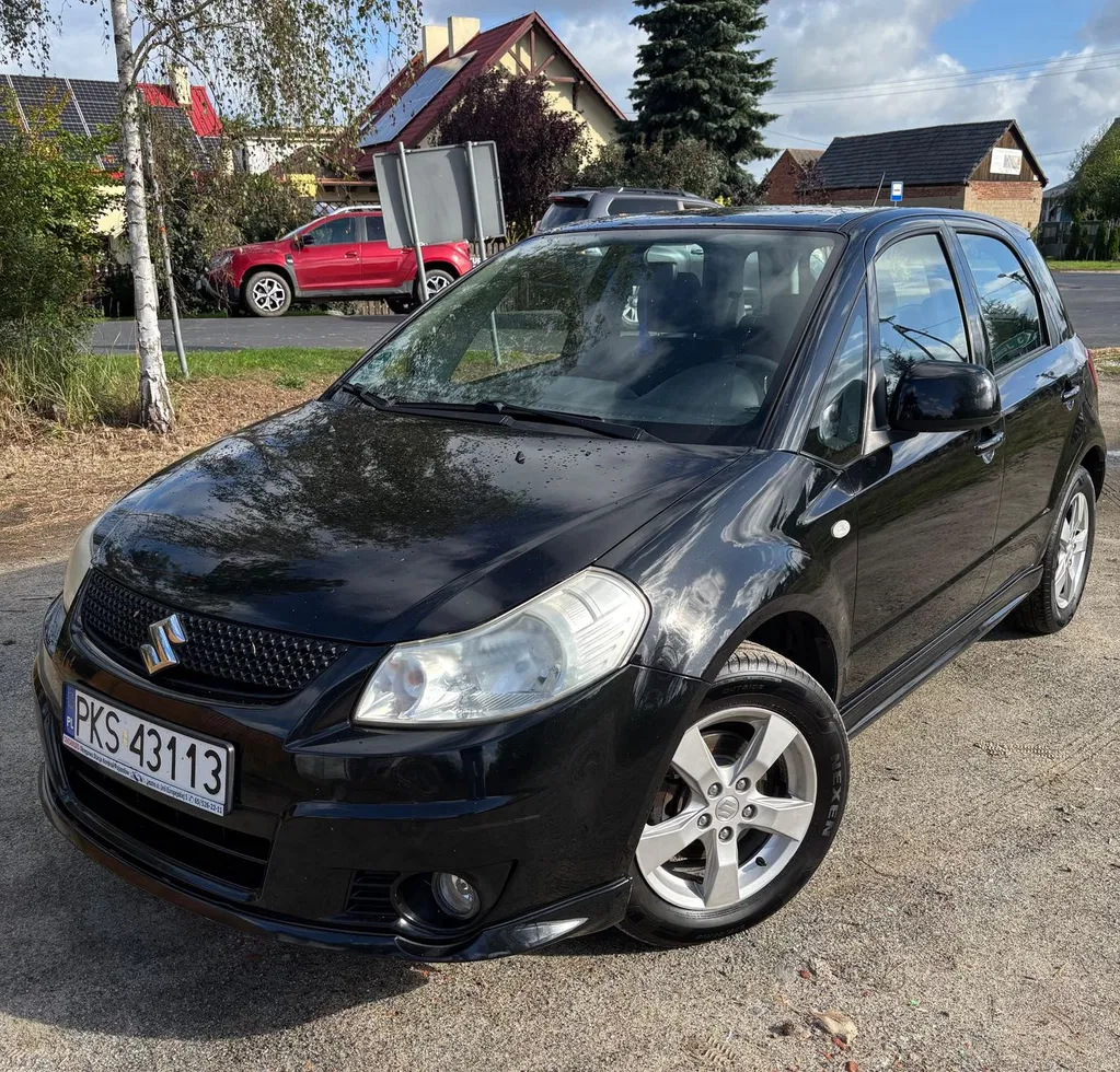 Zdjęcie: 2010 Suzuki SX4