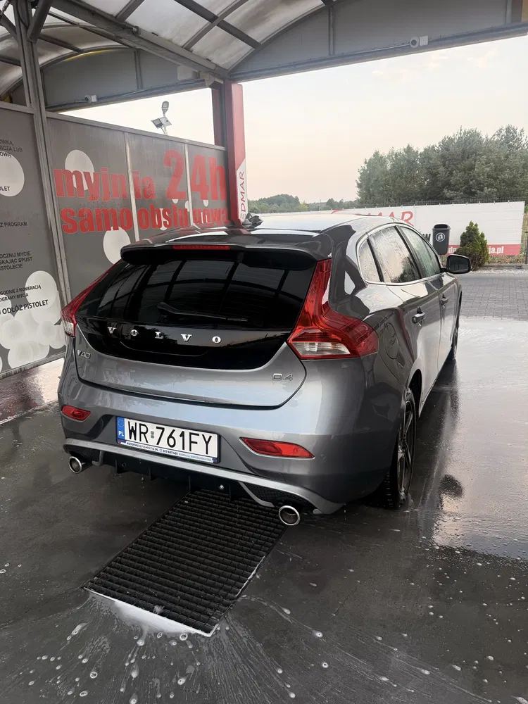 Zdjęcie: 2014 Volvo V40