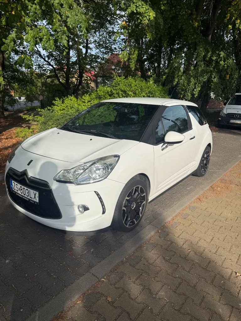 Zdjęcie: 2010 Citroen DS3