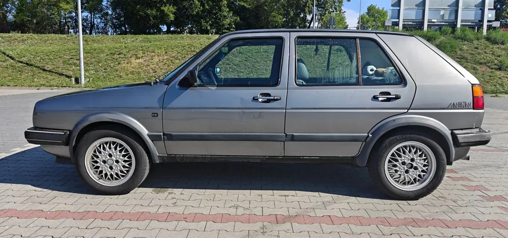 Zdjęcie: 1988 Volkswagen Golf