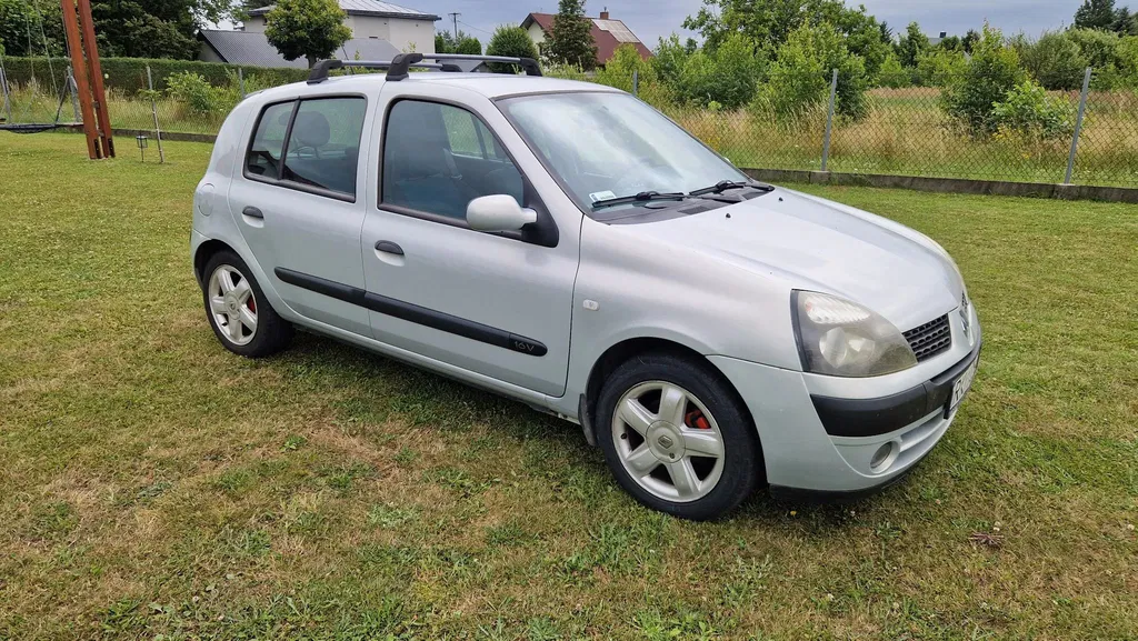 Zdjęcie: 2003 Renault Clio