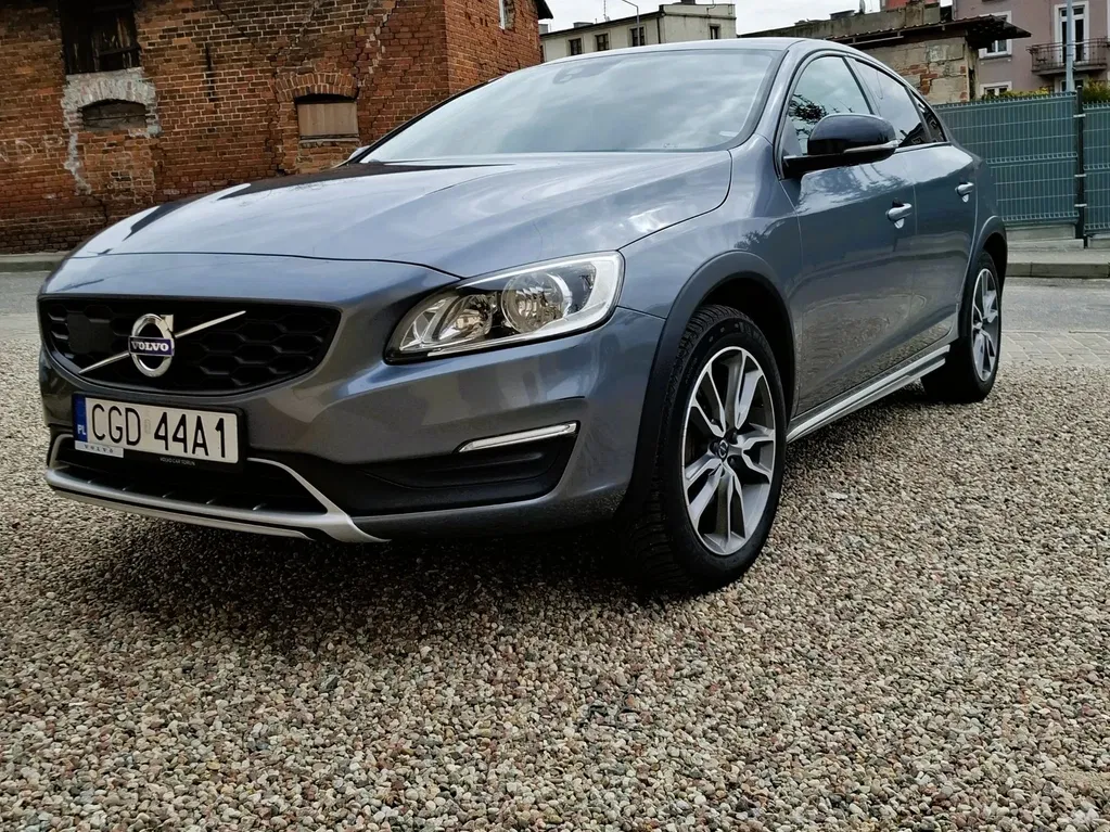 Zdjęcie: 2017 Volvo S60 Cross Country