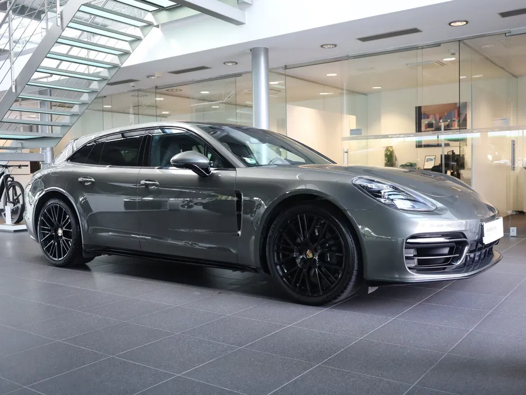 Zdjęcie: 2023 Porsche Panamera