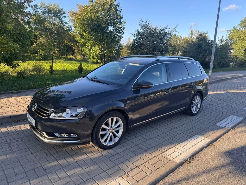 Zdjęcie: 2012 Volkswagen Passat