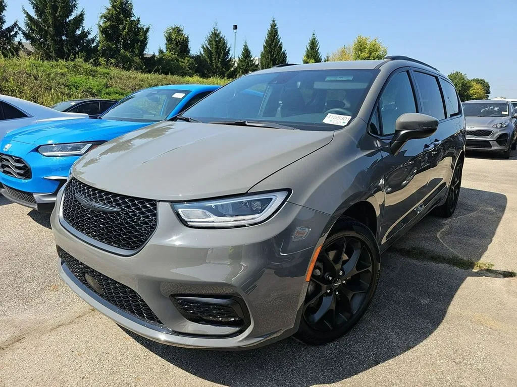 Zdjęcie: 2023 Chrysler Pacifica