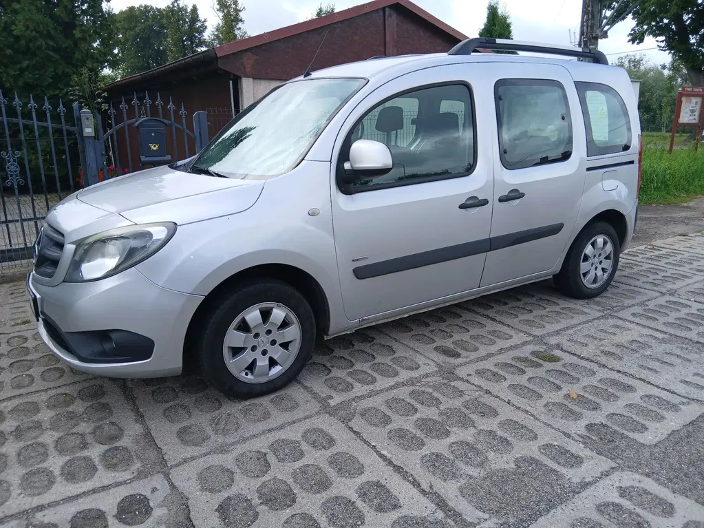 Zdjęcie: 2013 Mercedes-Benz Citan
