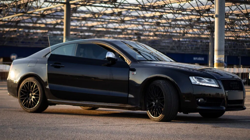 Zdjęcie: 2011 Audi S5 Coupé