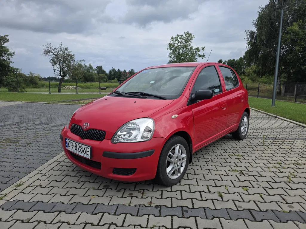 Zdjęcie: 2003 Toyota Yaris