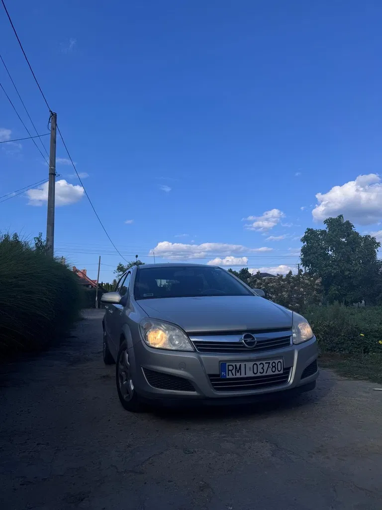 Zdjęcie: 2007 Opel Astra