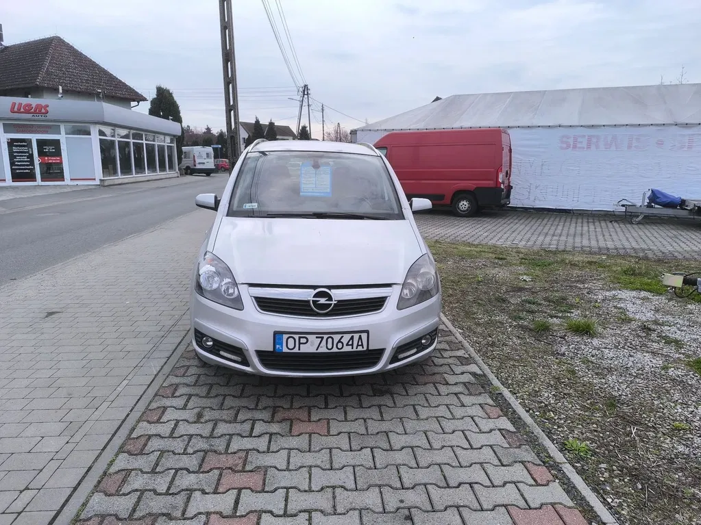 Zdjęcie: 2007 Opel Zafira