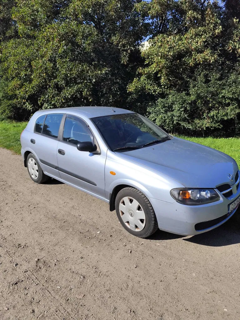 Zdjęcie: 2004 Nissan Almera