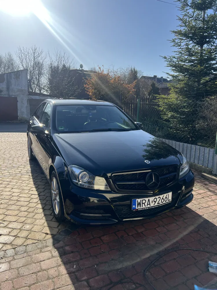 Zdjęcie: 2011 Mercedes-Benz C Klasa