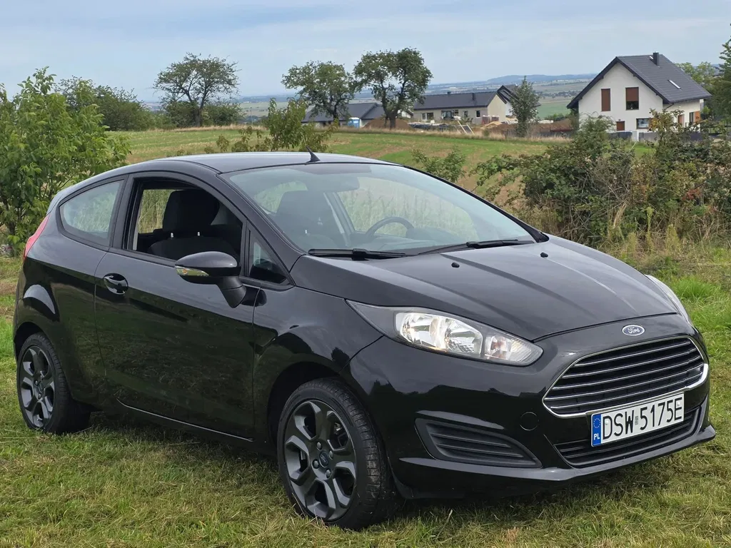 Zdjęcie: 2015 Ford Fiesta