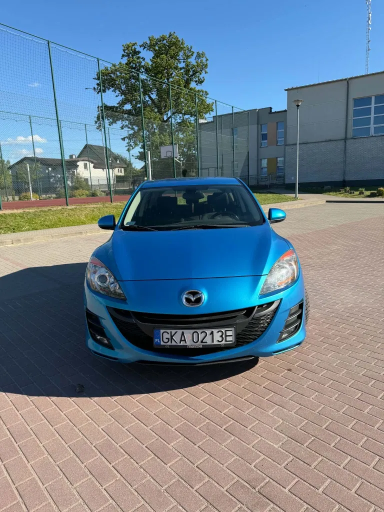Zdjęcie: 2010 Mazda 3