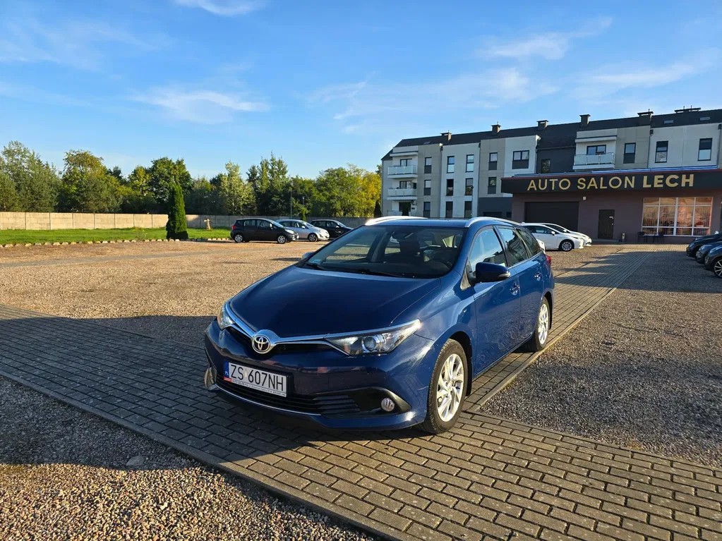 Zdjęcie: 2018 Toyota Auris