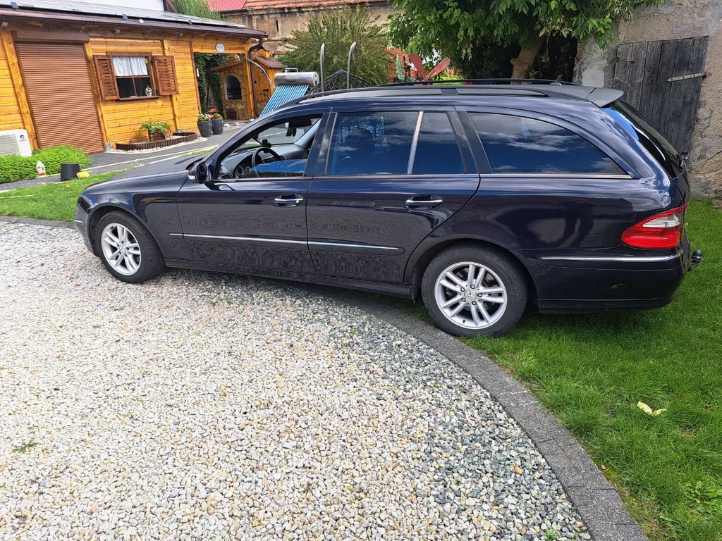 Zdjęcie: 2007 Mercedes-Benz E Klasa