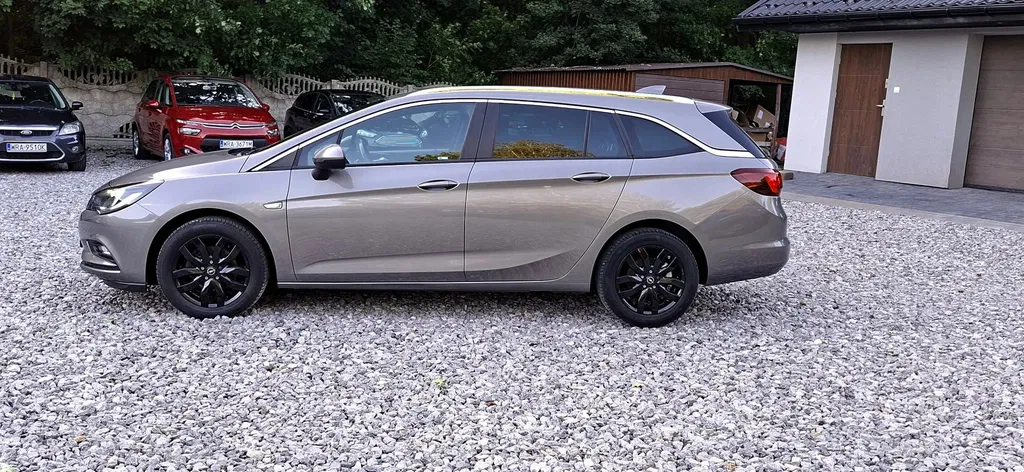 Zdjęcie: 2017 Opel Astra