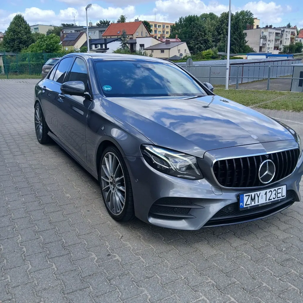 Zdjęcie: 2016 Mercedes-Benz E Klasa