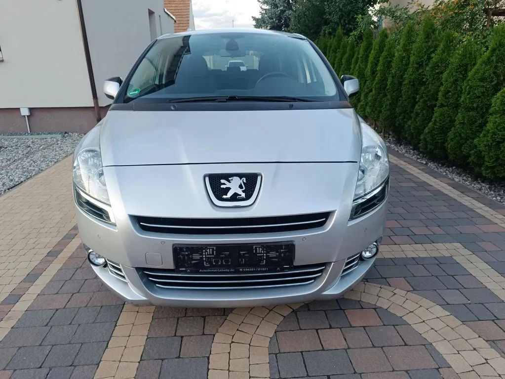 Zdjęcie: 2013 Peugeot 5008