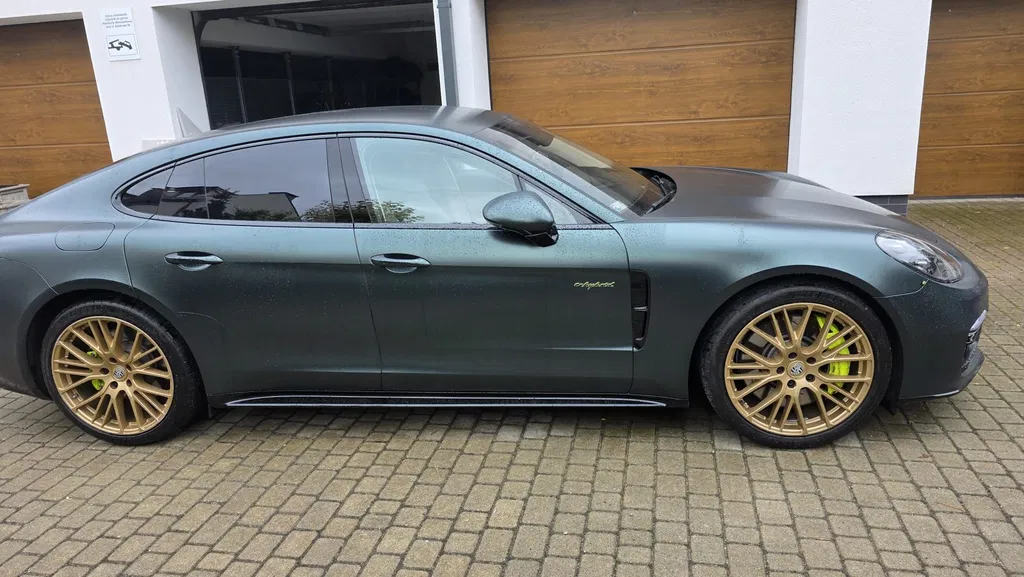 Zdjęcie: 2022 Porsche Panamera